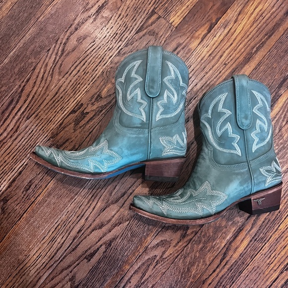 Lane Saratoga Bootie - Picture 4 of 5